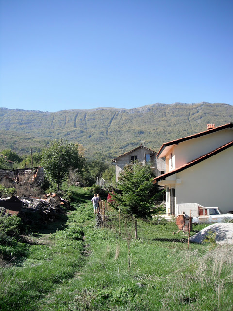 Trailhead of the St. Spas hike in Vishni, Macedonia as it weaves through a small neighborhood in the beginning.